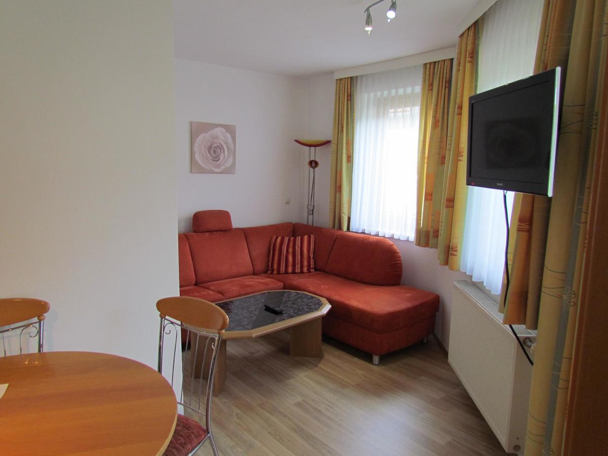 Haus Kathrin Apartment Kaprun Luaran gambar